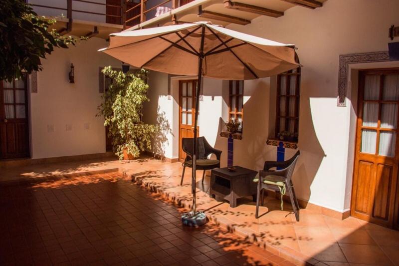 La Escondida Hostal Sucre Eksteriør billede